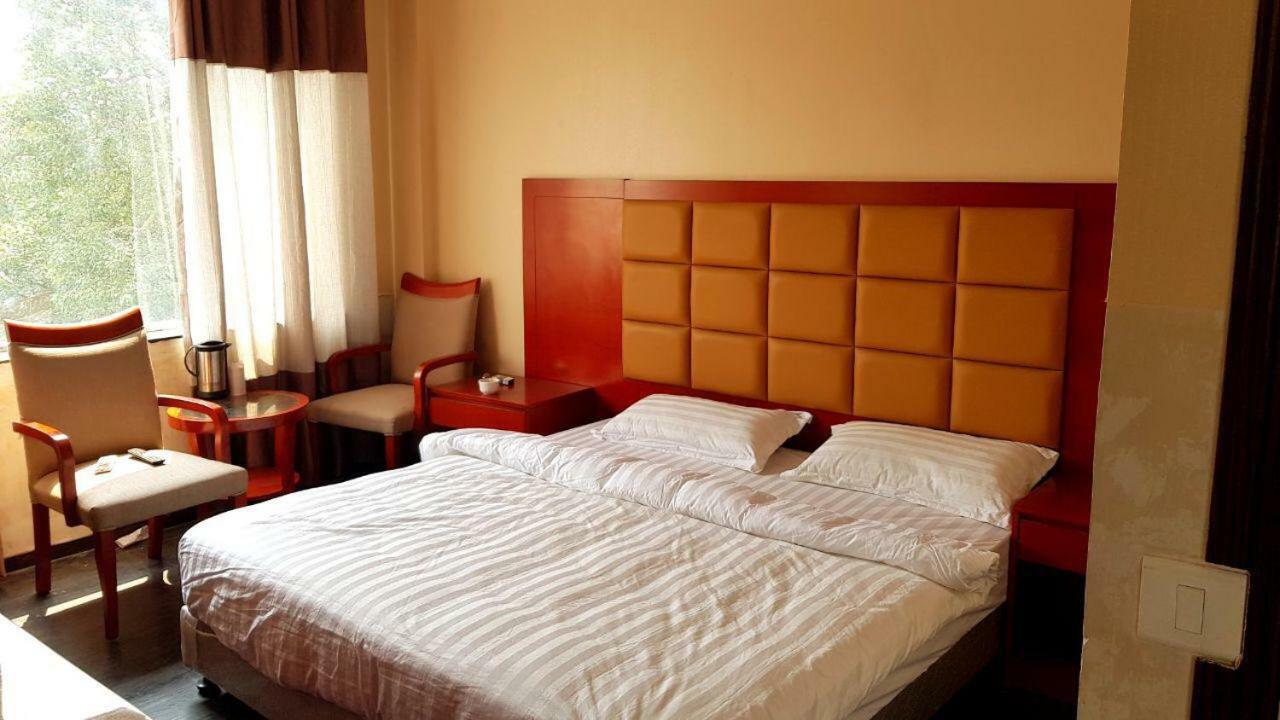Hotel Blue Lagoon Haridwār Eksteriør bilde